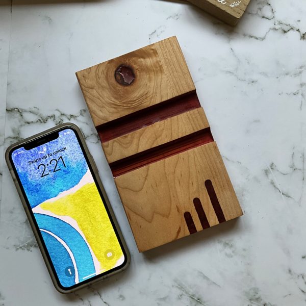 Wood cell phone stand desktop red resin
